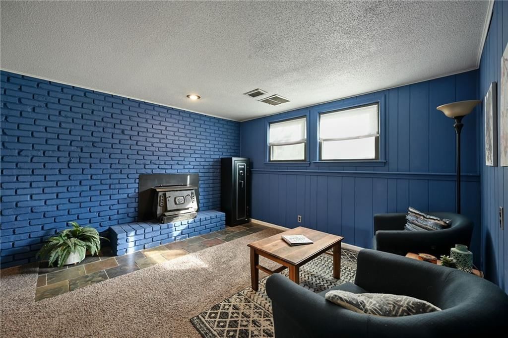 512 S washington Street — photo 16