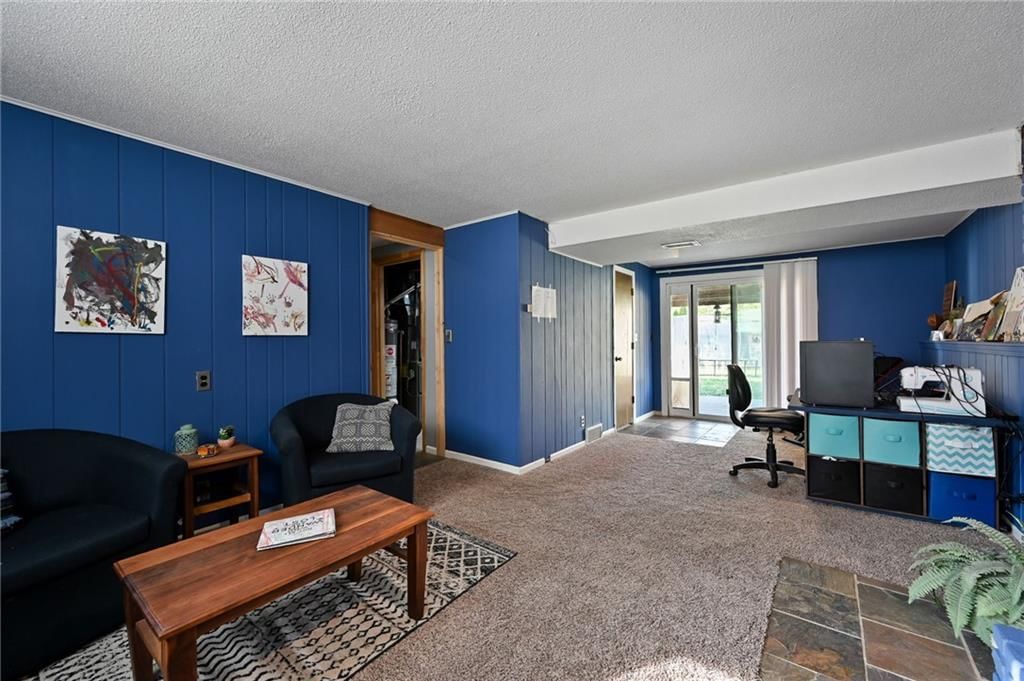 512 S washington Street — photo 17