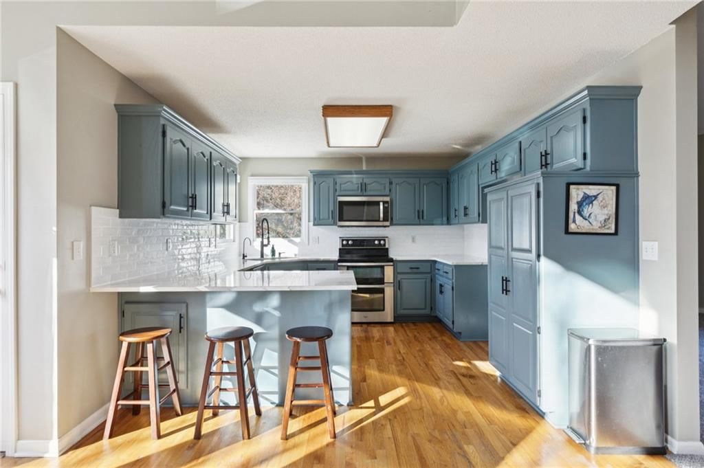 7336 N Wallace Avenue — photo 14