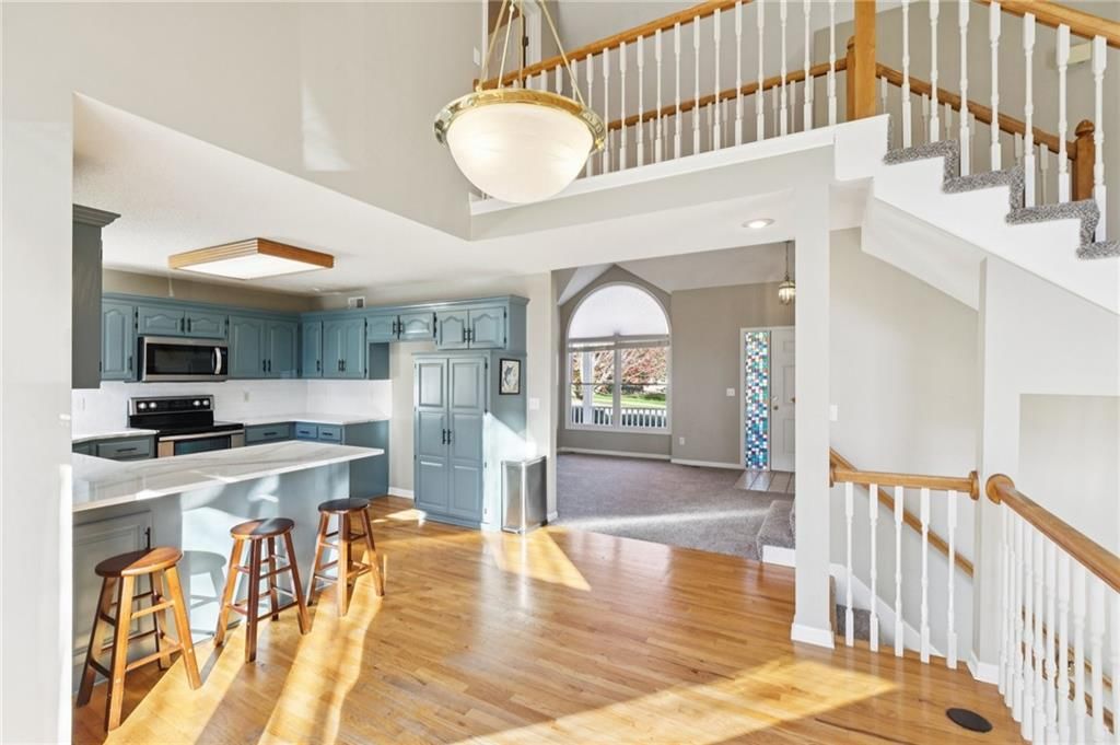 7336 N Wallace Avenue — photo 15