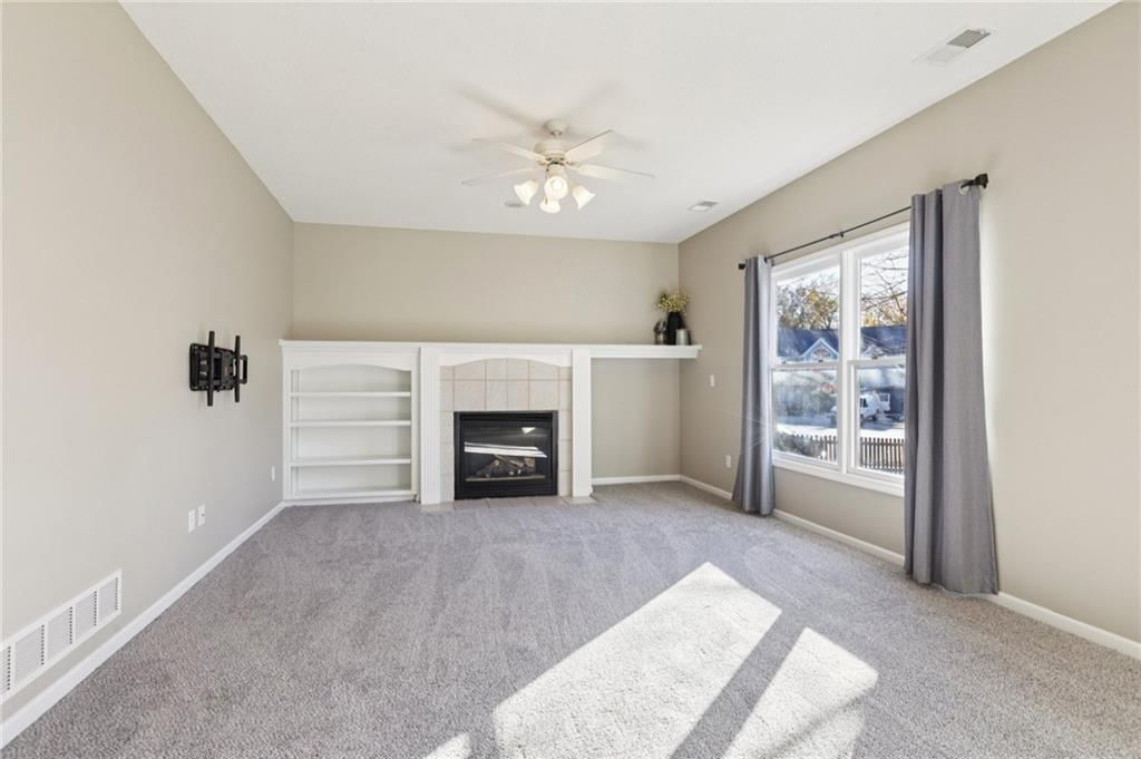 7336 N Wallace Avenue — photo 17