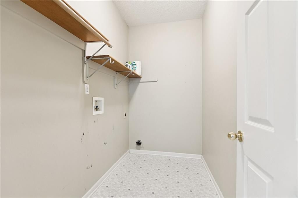 7336 N Wallace Avenue — photo 19