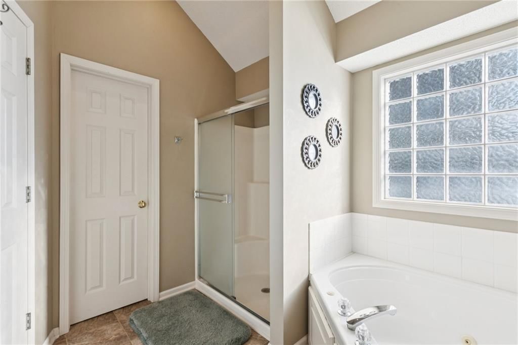 7336 N Wallace Avenue — photo 24