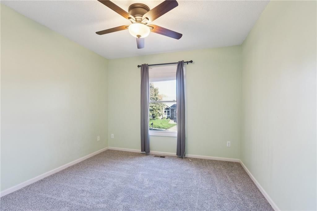 7336 N Wallace Avenue — photo 31