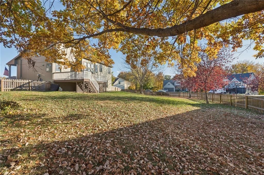7336 N Wallace Avenue — photo 40