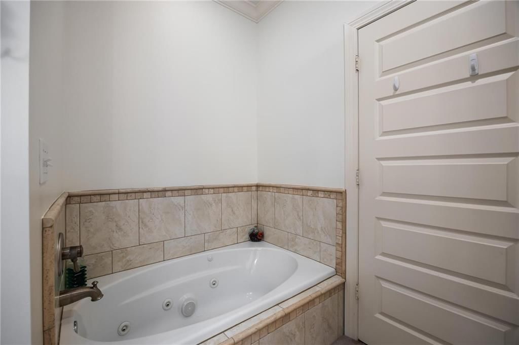 506 S Georgia Street — photo 19