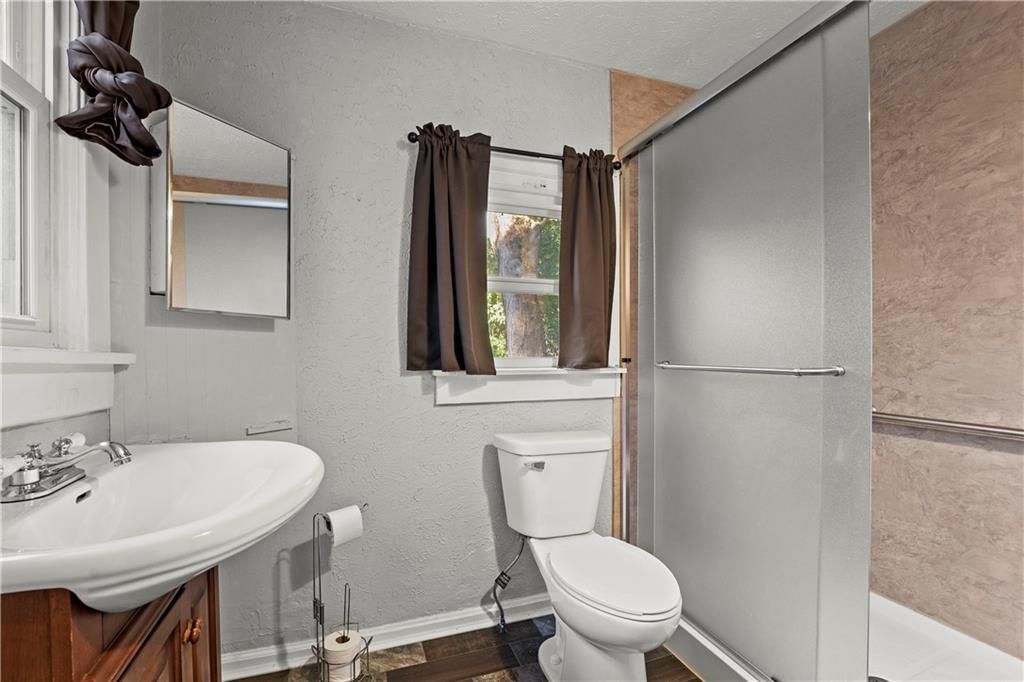 3948 Mercier Street — photo 8