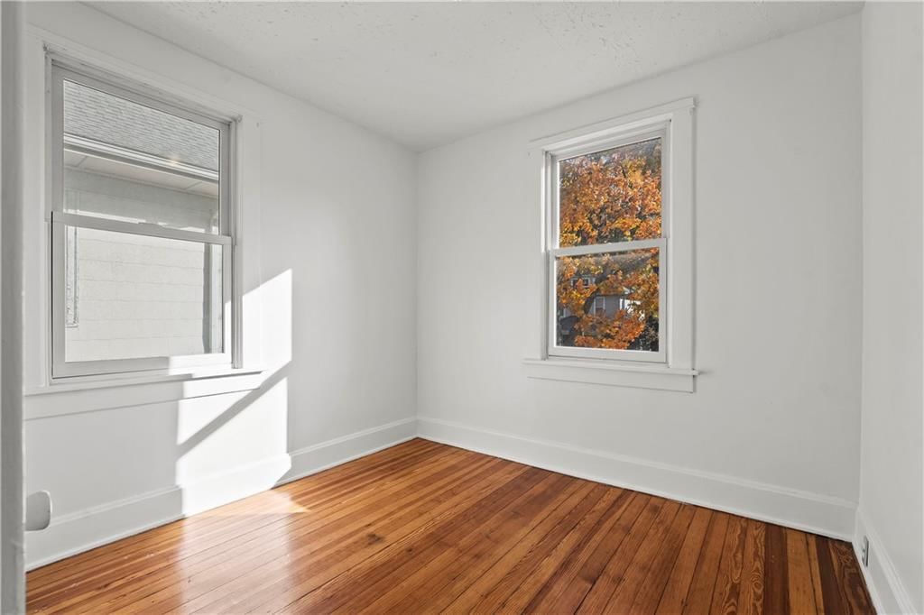3948 Mercier Street — photo 15