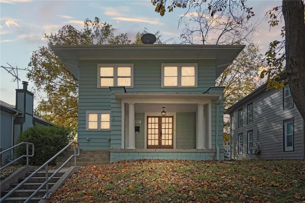 211 E Cedar Street — photo 2