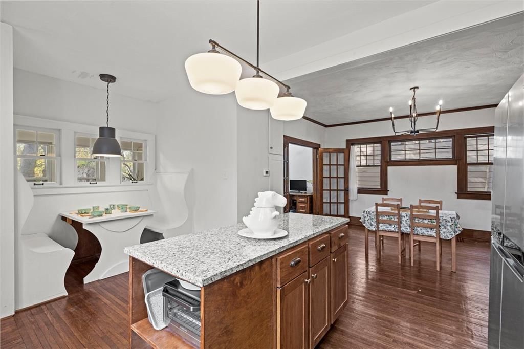 211 E Cedar Street — photo 14