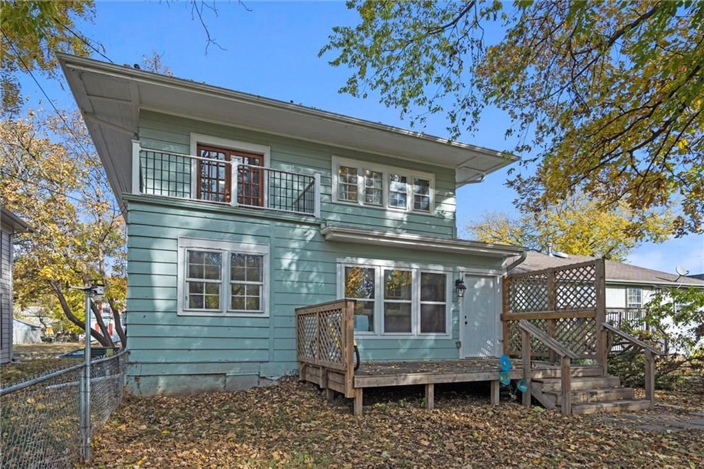 211 E Cedar Street — photo 31