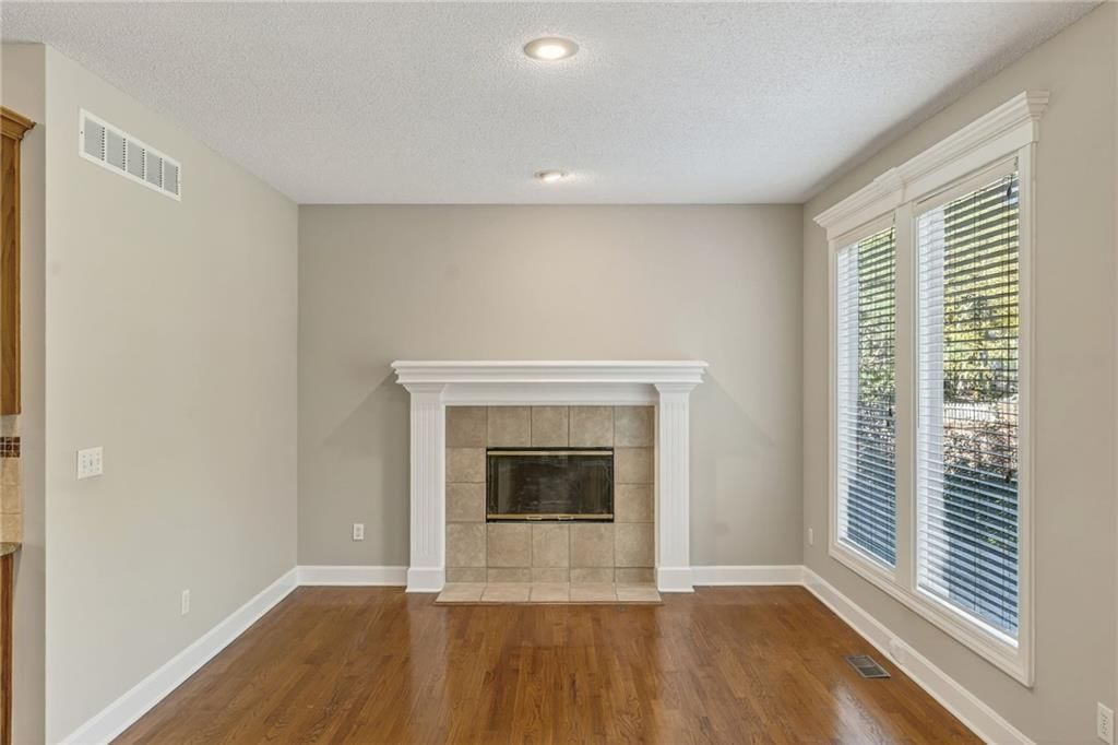 11902 W 131st Terrace — photo 12