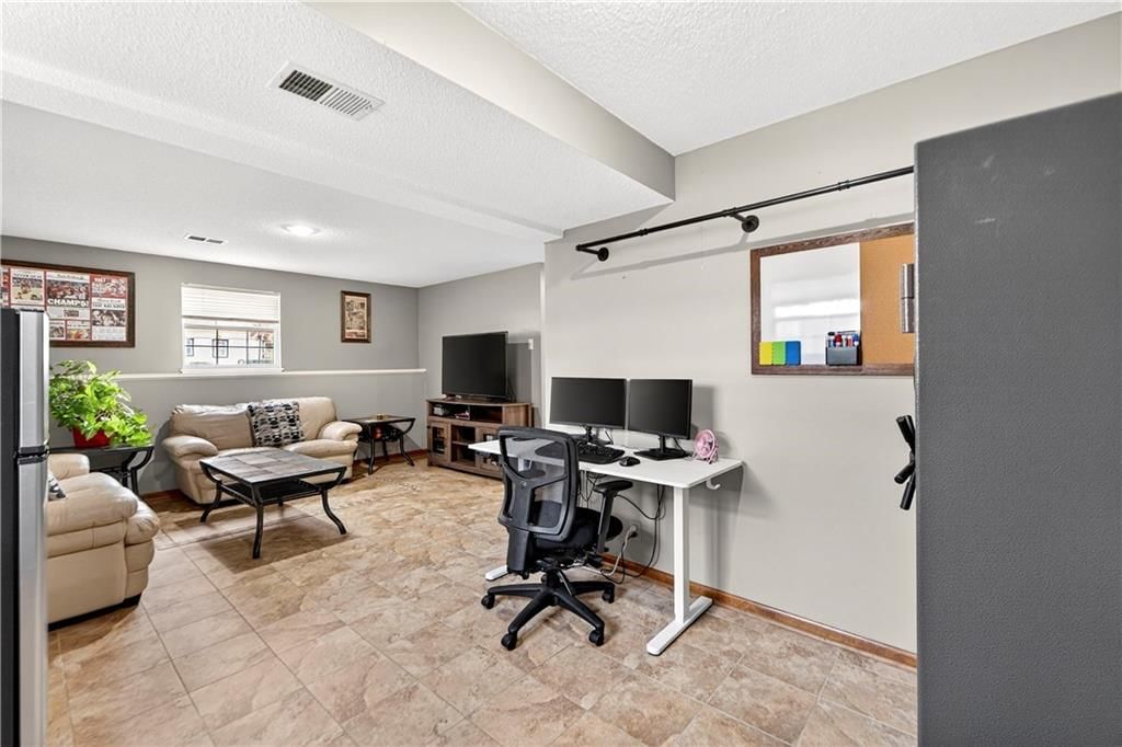 Photo 32 of 68 - 17210 Montgall Drive