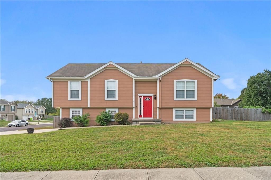 1112 S Scott Avenue, Belton, MO