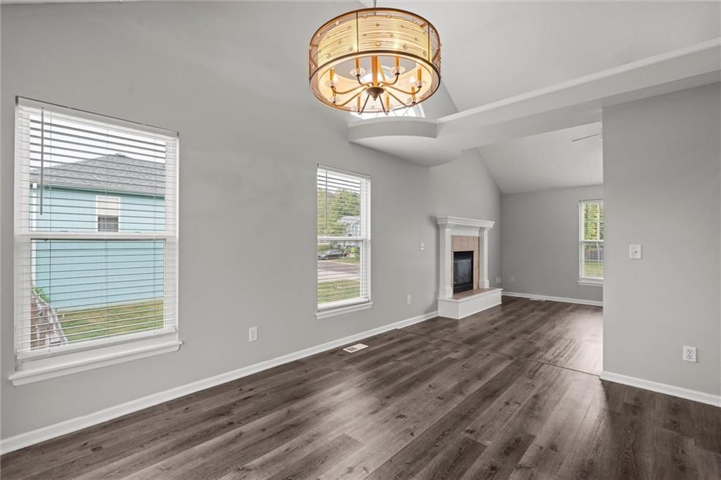 1112 S Scott Avenue — photo 20