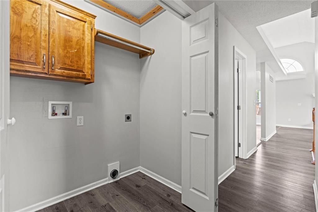 1112 S Scott Avenue — photo 22