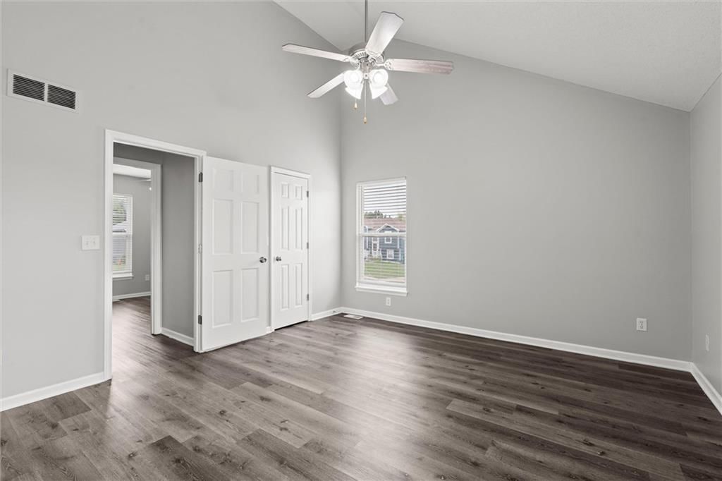 1112 S Scott Avenue — photo 25