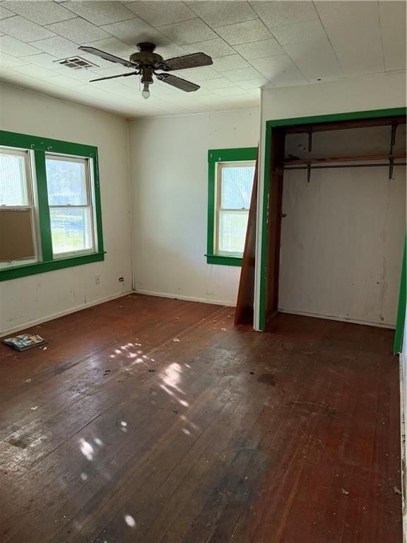 206 E 8th Street — photo 11