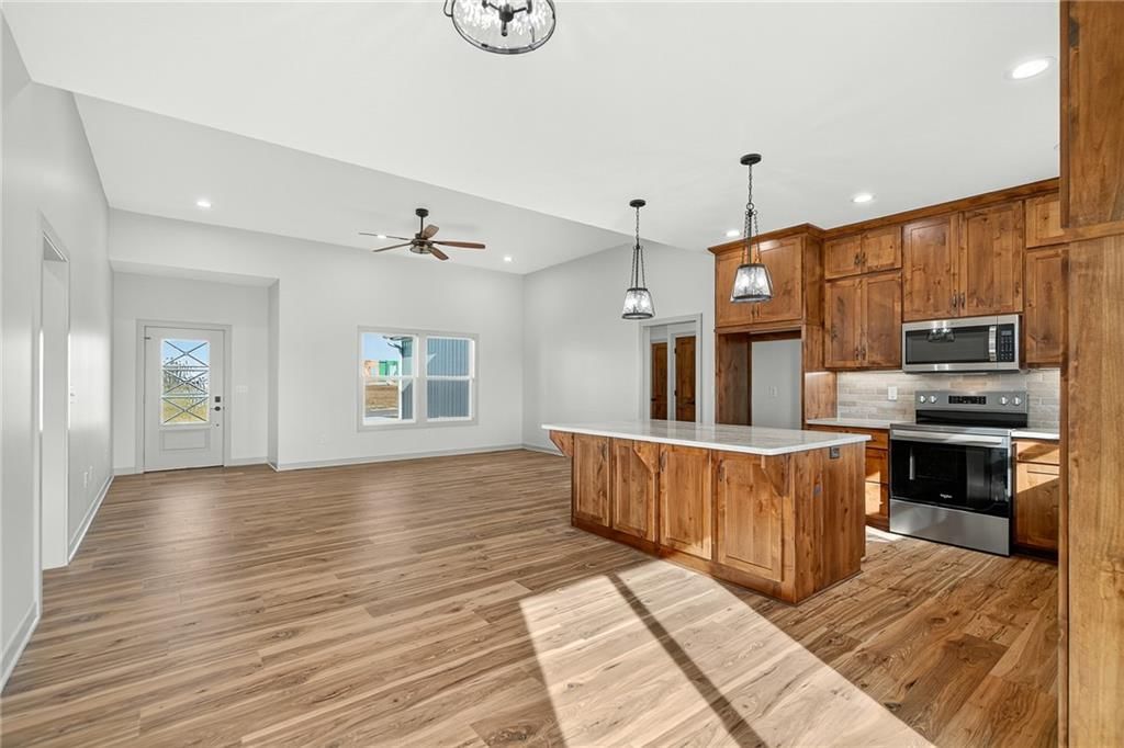 6724 Tucker Drive — photo 12