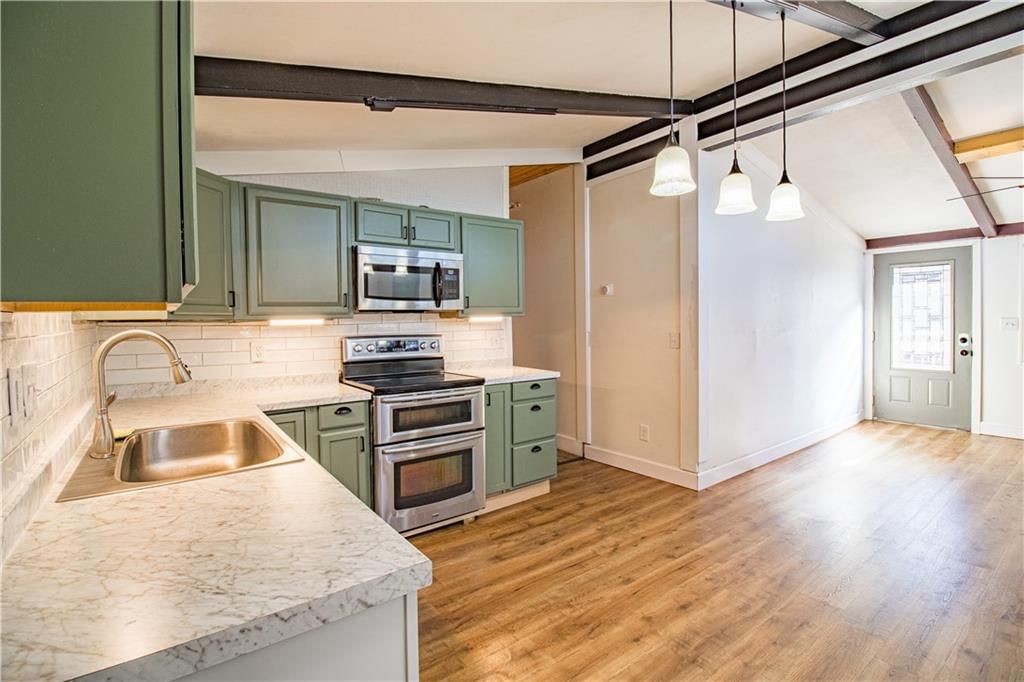 115 W Marshall Street — photo 7