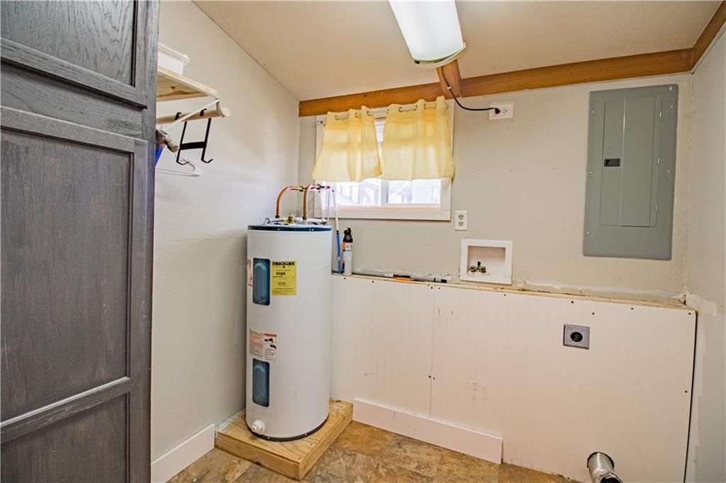 115 W Marshall Street — photo 14