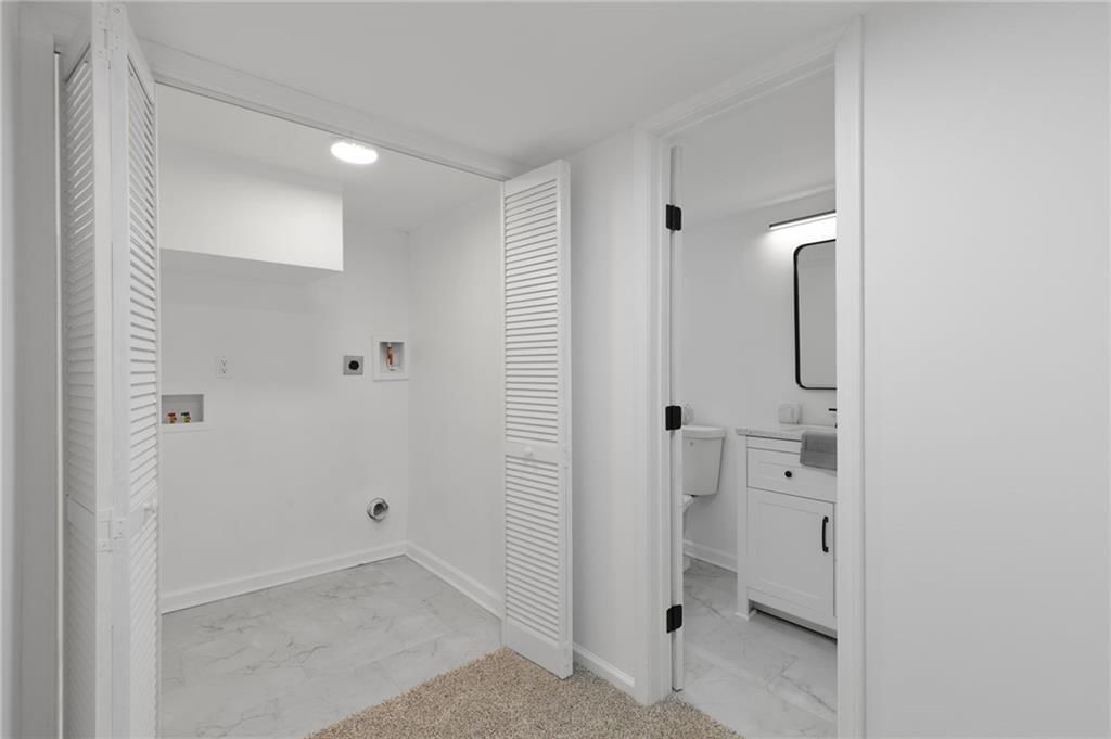 8613 W 54TH Terrace — photo 22