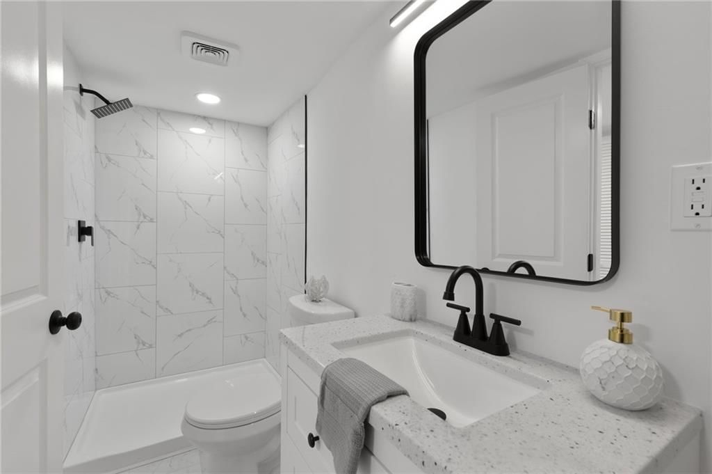 8613 W 54TH Terrace — photo 24