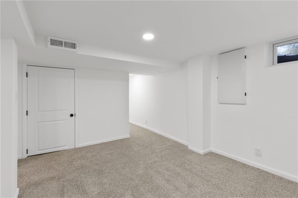 8613 W 54TH Terrace — photo 28
