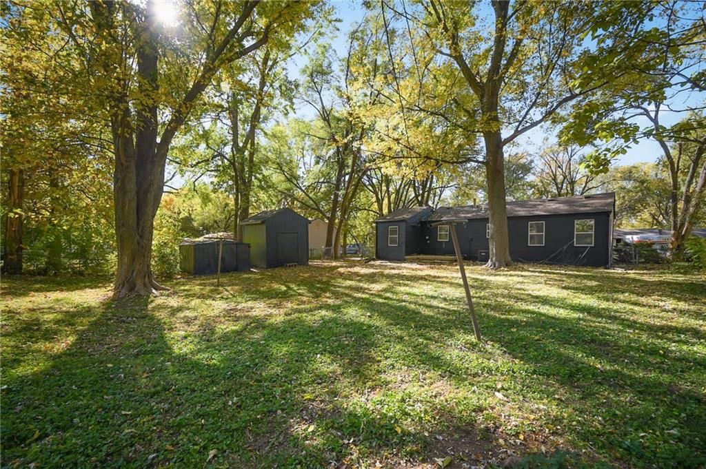 Photo 15 of 16 - 5409 Hardy Avenue