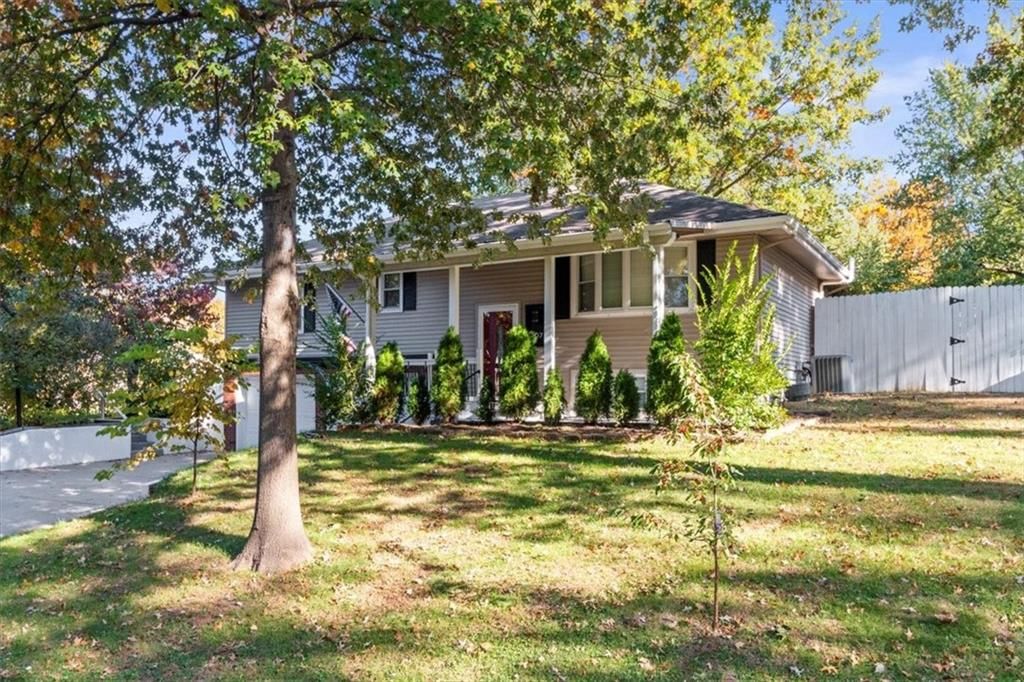 207 N Paul Drive — photo 4