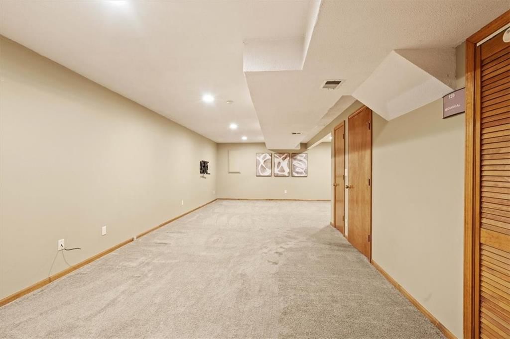22213 W 64th Terrace — photo 29