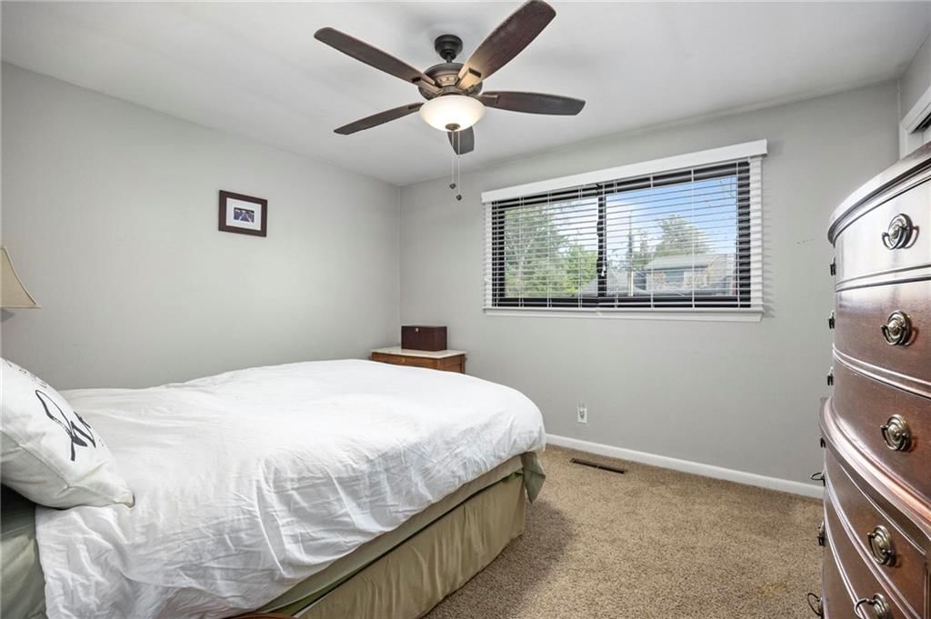 1401 Woodland Terrace N/A — photo 14