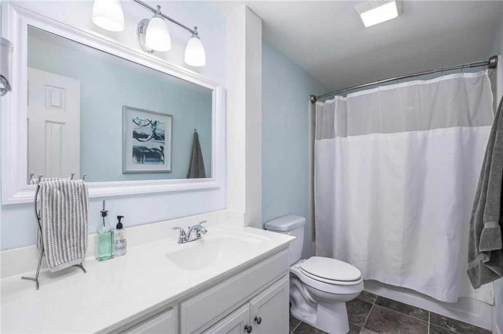 1401 Woodland Terrace N/A — photo 17