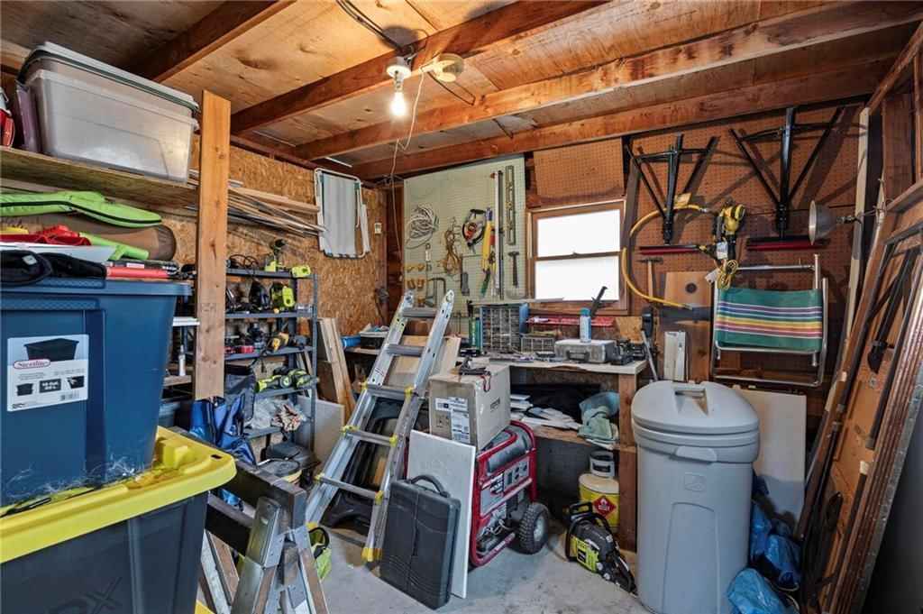 1401 Woodland Terrace N/A — photo 27