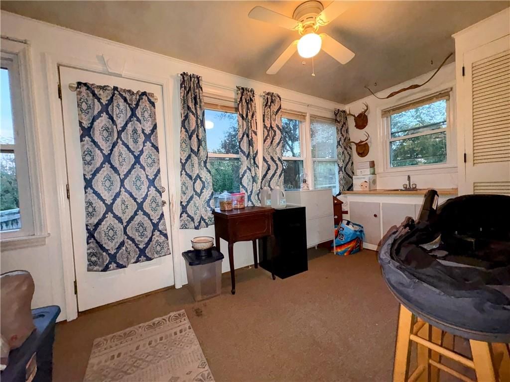 8505 Pershing Road — photo 11