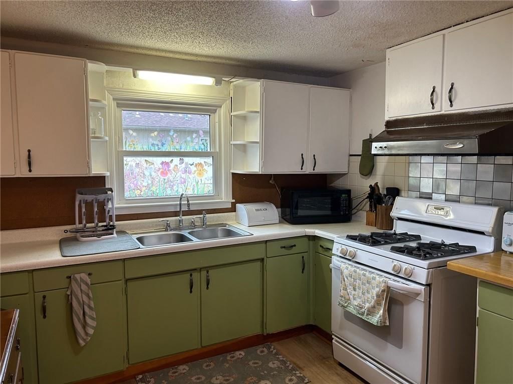 8505 Pershing Road — photo 38