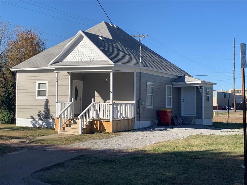 124 W 10th Street, Pittsburg, KS