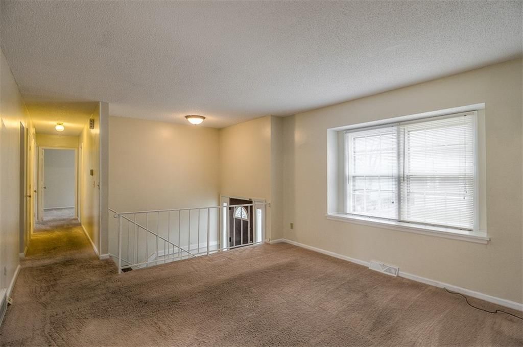 11601 Manchester Avenue — photo 7