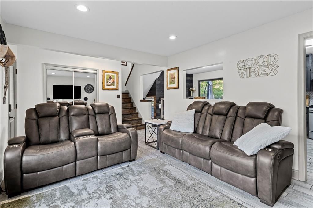 3213 NW Canterbury Place — photo 7