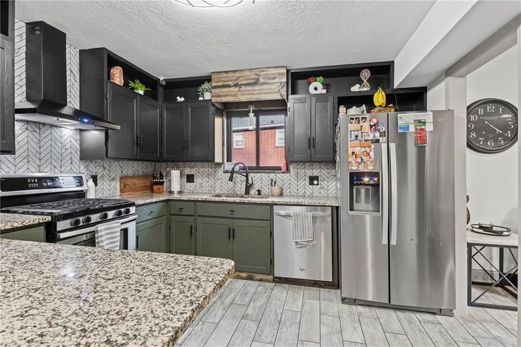 3213 NW Canterbury Place — photo 10