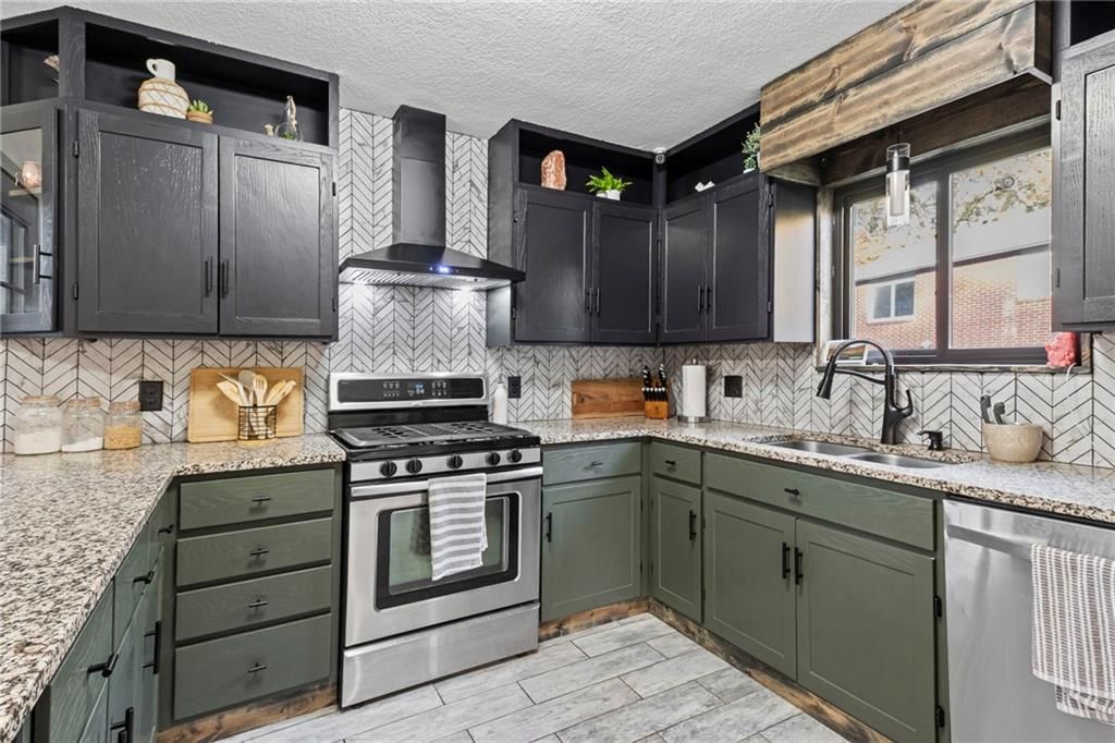 3213 NW Canterbury Place — photo 13