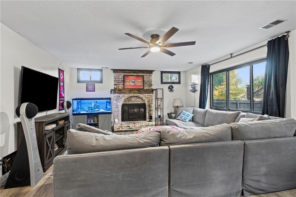 3213 NW Canterbury Place — photo 15