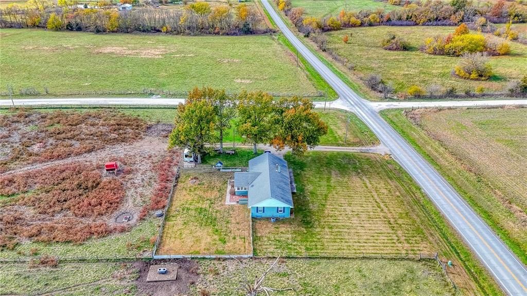 690 SW 58 Highway — photo 43