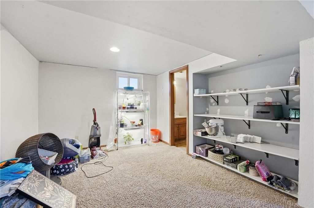 16821 Blaine Avenue — photo 19