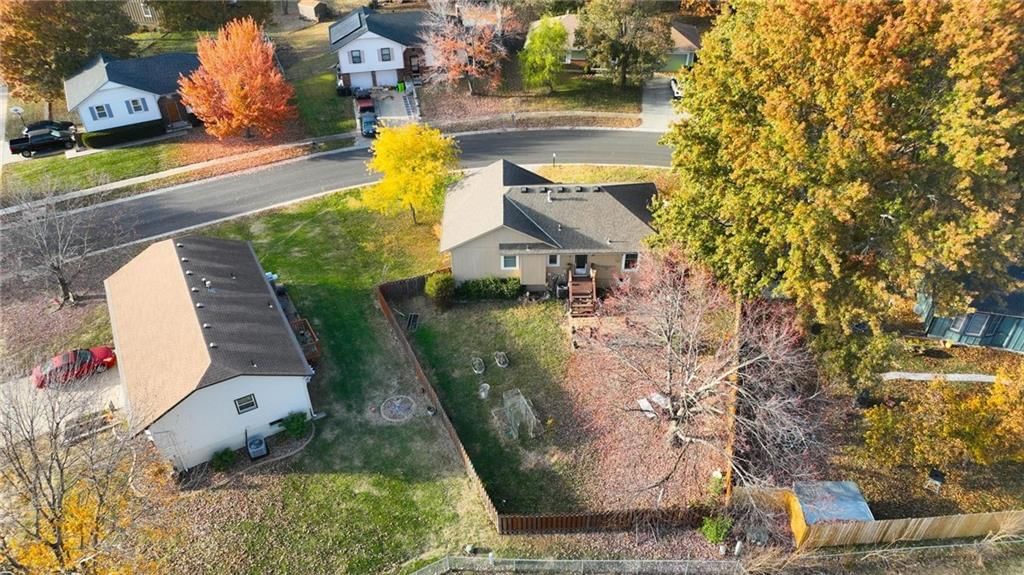 16821 Blaine Avenue — photo 24