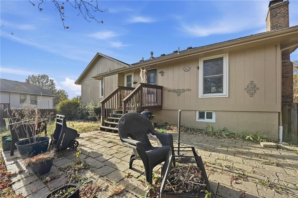 16821 Blaine Avenue — photo 29