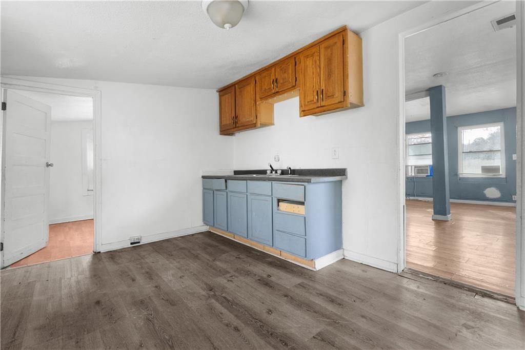 8806 E 55th Street — photo 7