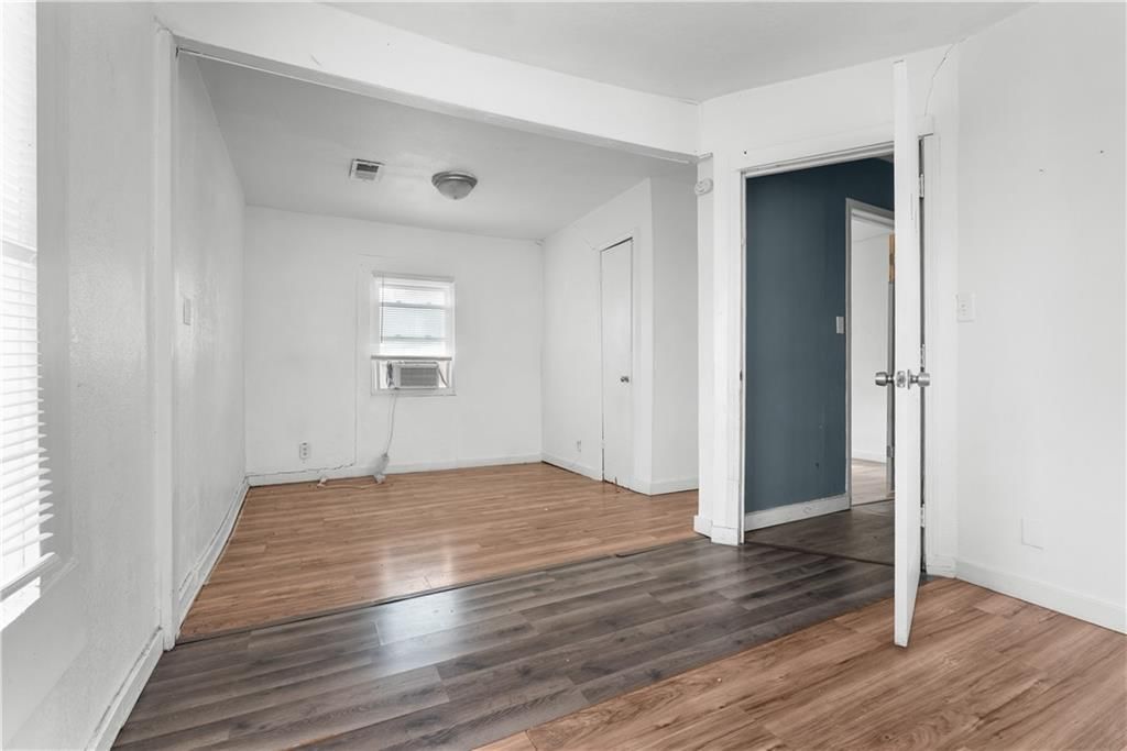 8806 E 55th Street — photo 10