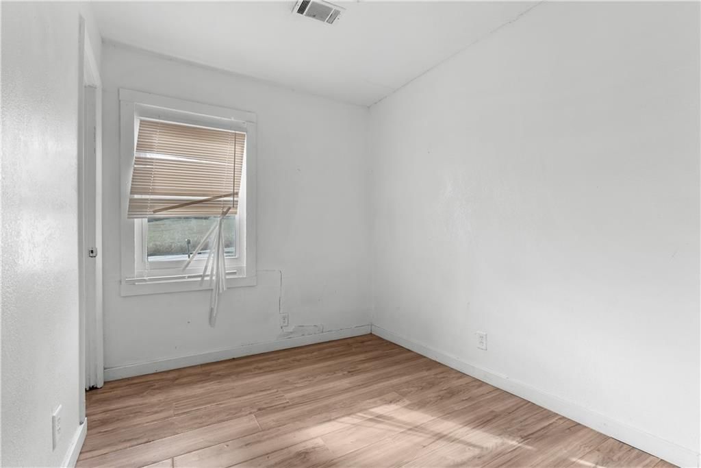 8806 E 55th Street — photo 12