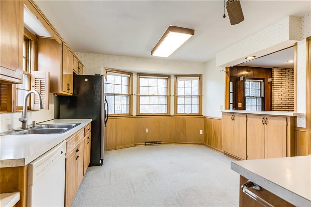 8809 Outlook Drive — photo 6